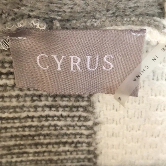 Cyrus Colorblock Cardigan - Picture 7 of 8